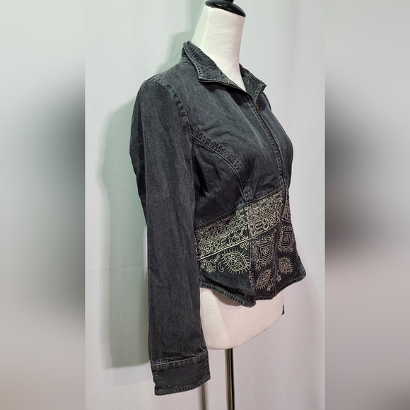 Bandolino Women's Black Vintage Embroidered Zip-Up Jean Jacket Size 6 (Small) - Picture 6 of 11
